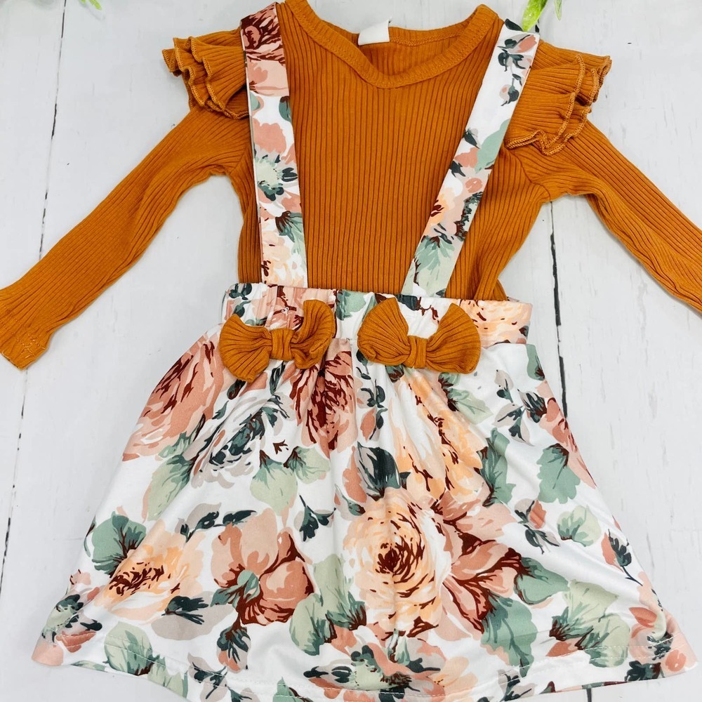 Shein Baby Ruffle Trim Bodysuit & Floral Bow Front Pinafora Skirt 9/12 months - Picture 2 of 8